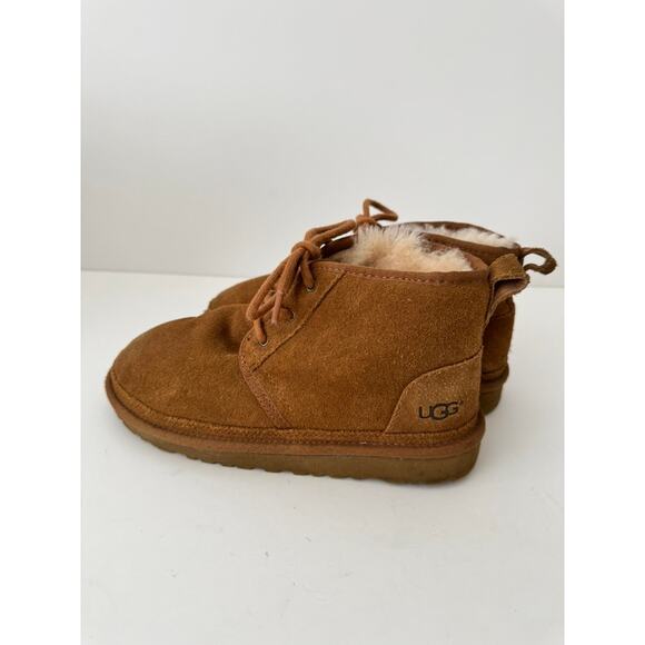 UGG Neumel Chukka Suede Lace Up Ankle Boot Fur Lined Winter Shoe Sz 3 - Picture 4 of 8